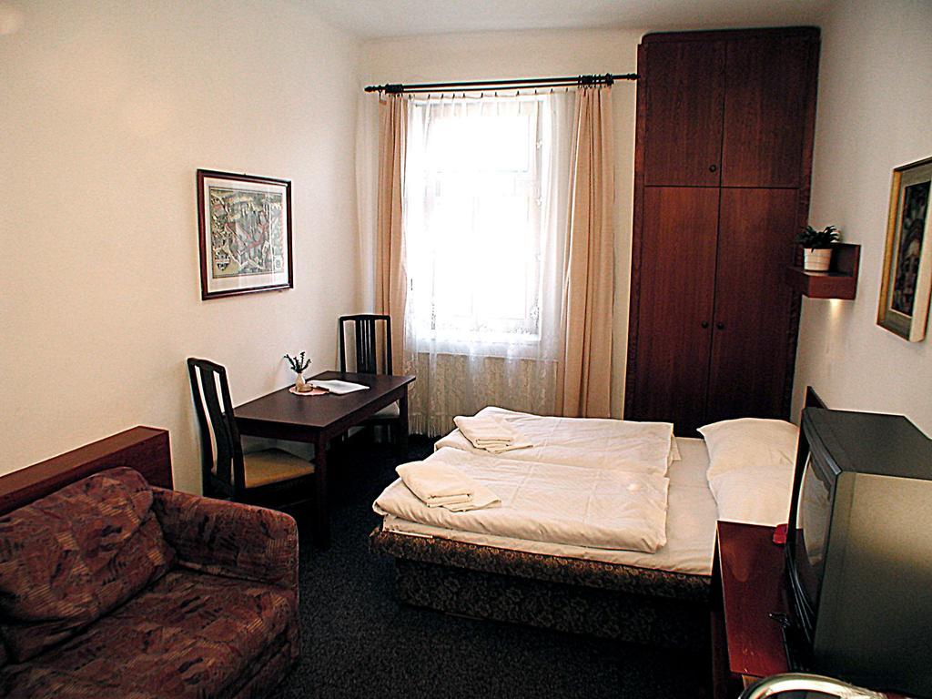 & Royal Standard Hotell 3*